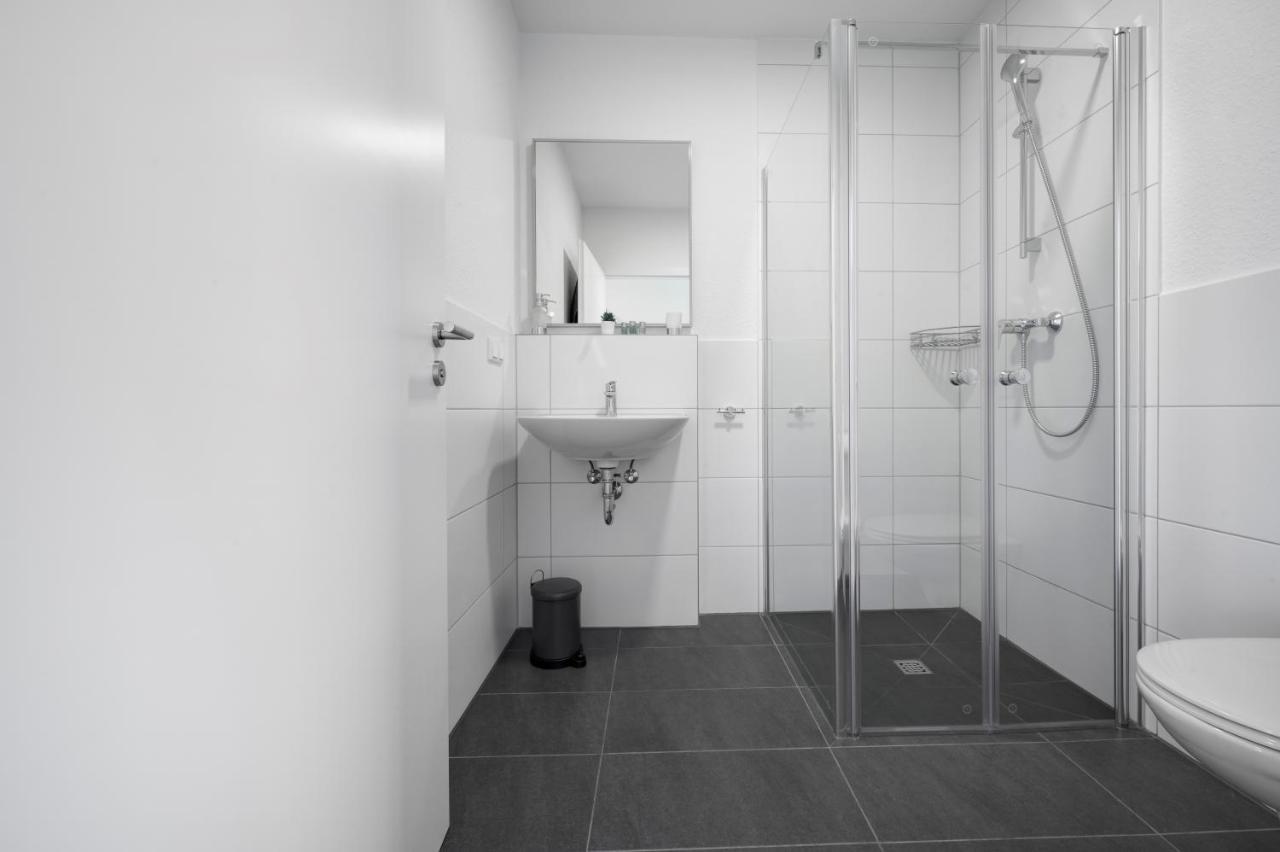 Boardinghouse Living28 Kaarst Aparthotel Bagian luar foto